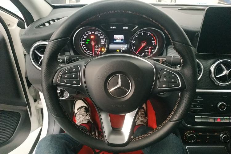 Used Mercedes-Benz GLA 2018 GLA 200 Fashion Model