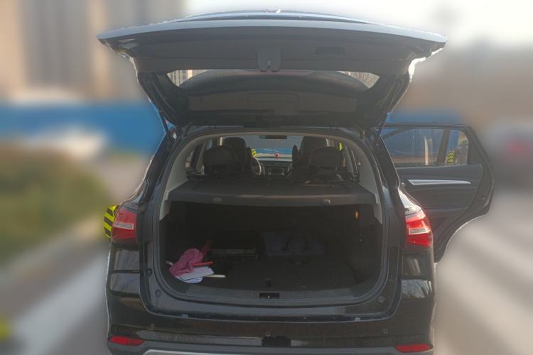 Used Roewe RX3 2018 1.6L Manual Entry-Level Model