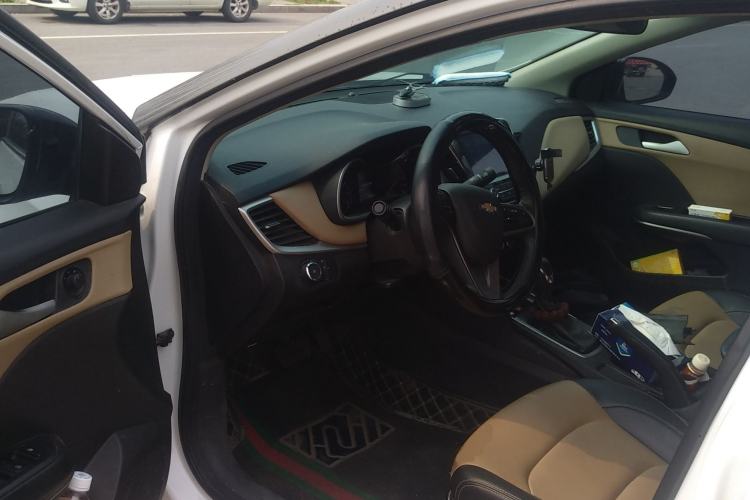 Used Chevrolet Monza 2022 320 Automatic Enjoyment Sunroof Version Driver Seat