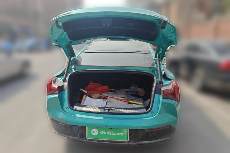 Used NETA S 2022 All-Electric 650 km Four-Wheel Drive Premium Version