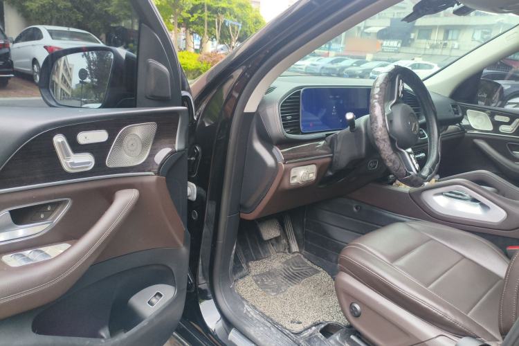 Used Mercedes-Benz GLE 2022 Facelifted GLE 350 4MATIC Fashion Edition Driver Seat