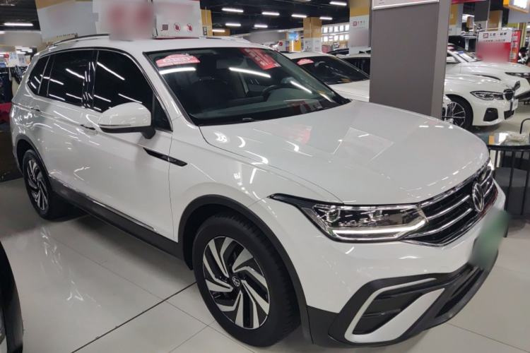 Used Volkswagen Tiguan L 2023 300TSI Automatic Two-Wheel Drive Smart Edition