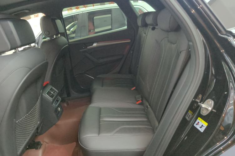 Used Audi Q5L 2023 40T Luxury Dynamic Model