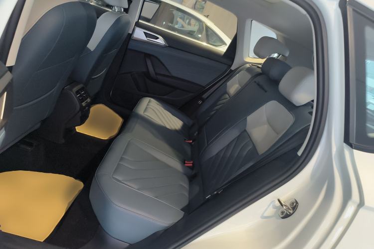 Used Volkswagen Tharu 2024 300TSI Two-Wheel-Drive Moon Luxury Edition Left Rear Seat