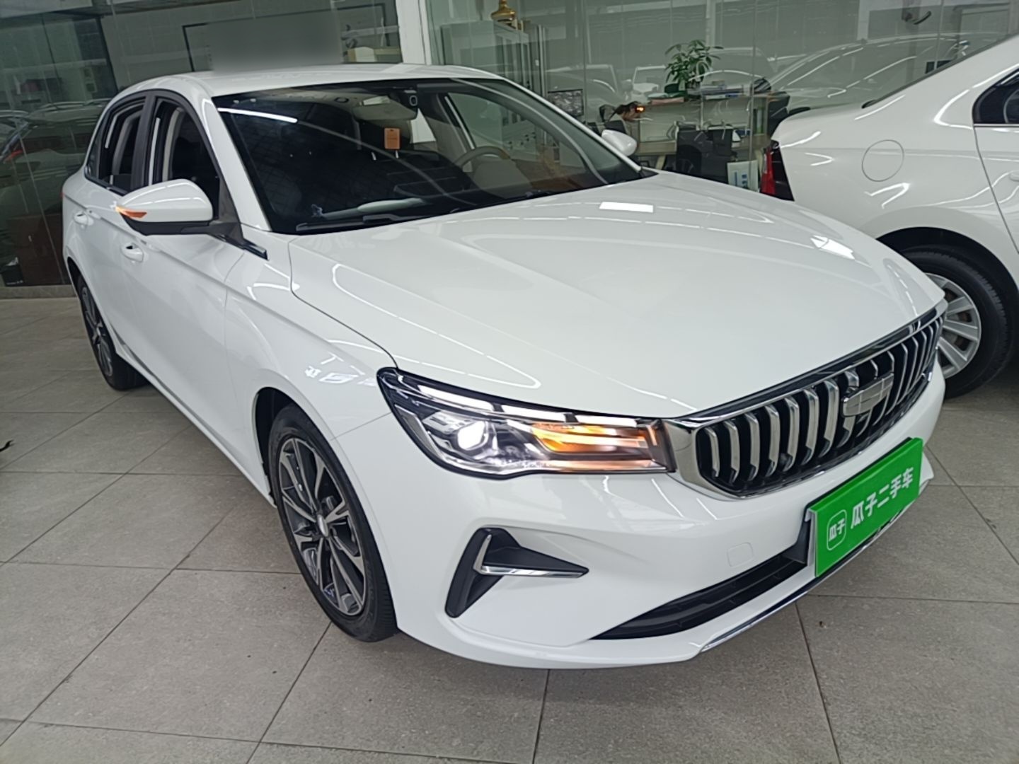 Geely Auto Emgrand 2025 4th Generation 1.5L CVT Luxury Version — снимка 3