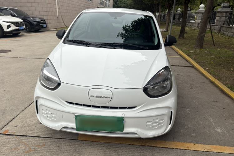 Used Roewe Clever 2021 302 km New Four-Seater Super-Efficient Version Exterior 5