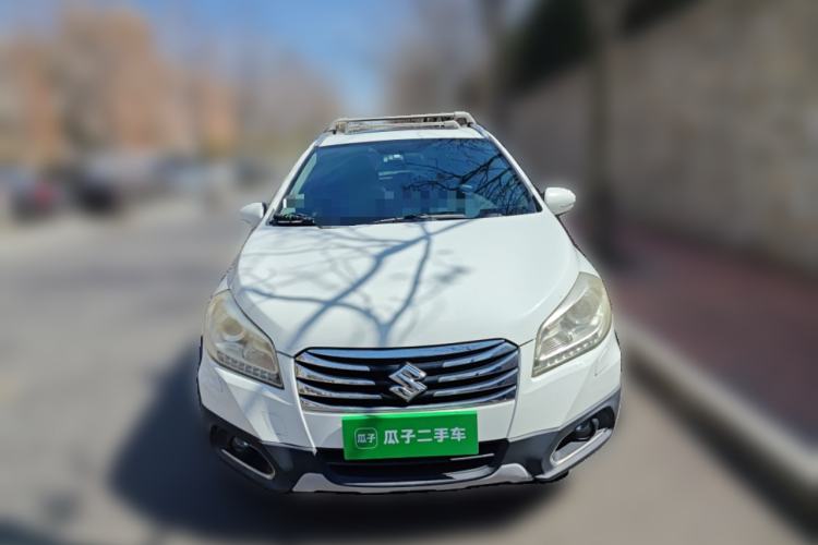 Used Suzuki S-Cross 2014 1.6L CVT Two-Wheel Drive Elite Version
