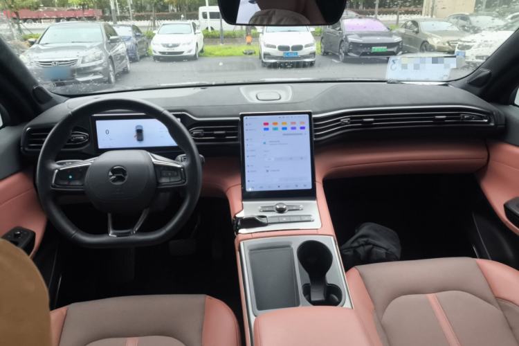 Used Nio EC6 2020 605 km Sport Edition Center Console