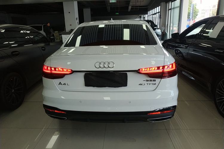 Used Audi A4L 2022 40 TFSI Luxury Dynamic Model