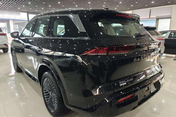 Used Nissan Pathfinder 2024 380 VC-TURBO Four-Wheel Drive Intelligent Driving Version 6 Seats Exterior 7