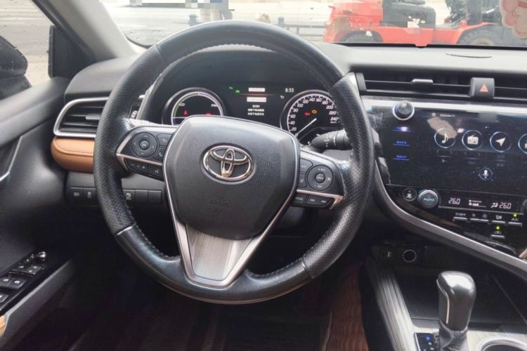 Used Toyota Camry 2019 Revised Version Dual-Engine 2.5 HG Luxury Edition Steering Wheel