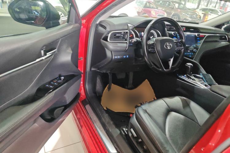 Used Toyota Camry 2019 Dual-Engine 2.5HS FENGSHANG Edition China VI Standard