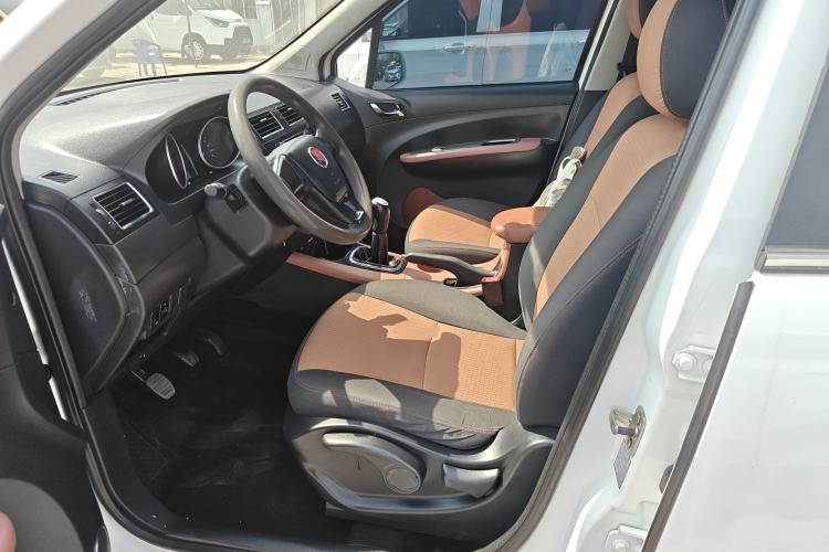 Used FORTHING Joyear X5 2013 1.6L Manual Luxury Model Left Front Seat
