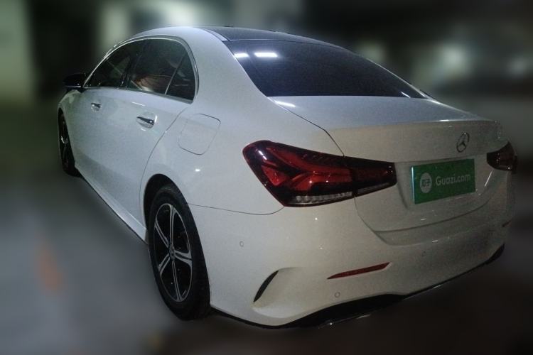 Used Mercedes-Benz A-Class 2022 Revised Version A 200 L Sport Sedan Fashionable Style
