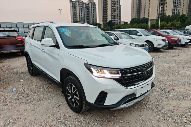 Used FORTHING T5 2022 Shengshi Edition 1.5T Automatic Dream Version Five Seats
