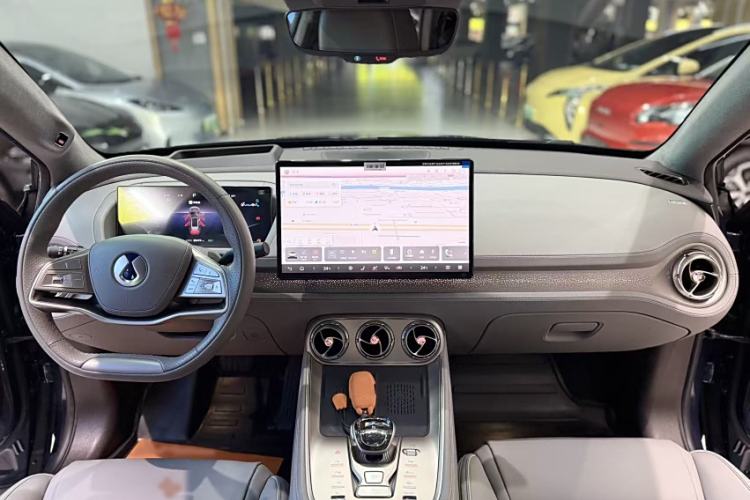 Used Denza N8 2023 Four-Wheel Drive Ultra-Hybrid Flagship Seven-Seater Version