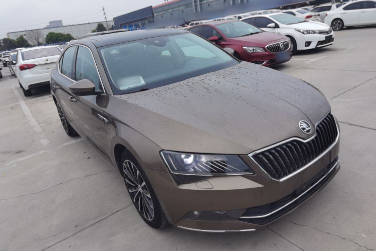 Used Skoda Superb 2016 TSI330 DSG Smart Drive Edition