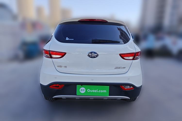 Used FAW Junpai D60 2015 1.8L Automatic Luxury Model