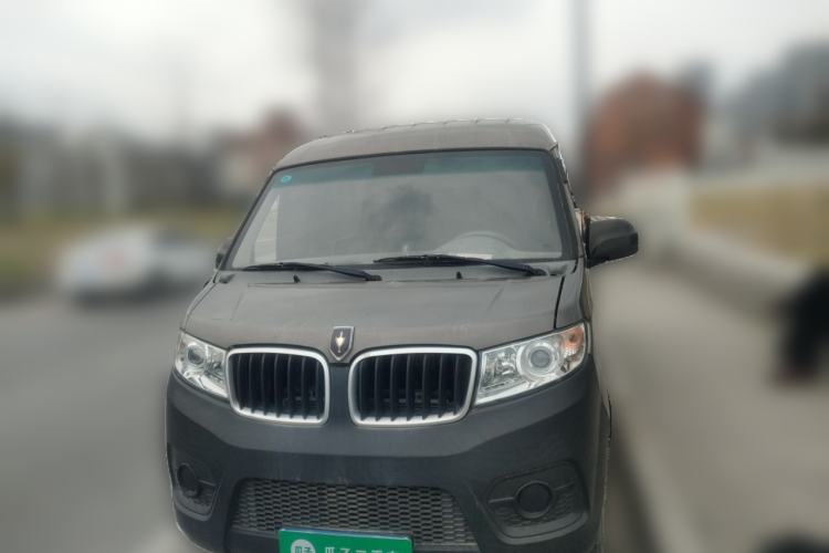 Used Jinbei Hiace X30 2021 1.5L Standard Version Air-Conditioner-Free Van China VI Emission Standard SWC15M Front