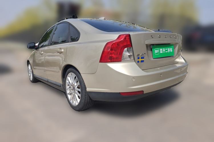 Used Volvo S40 2011 2.0L Automatic Zhiya Edition Rear Left 45 Deg