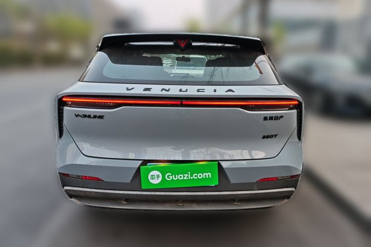 Used Venucia V 2023 260T Idol Edition Pro
