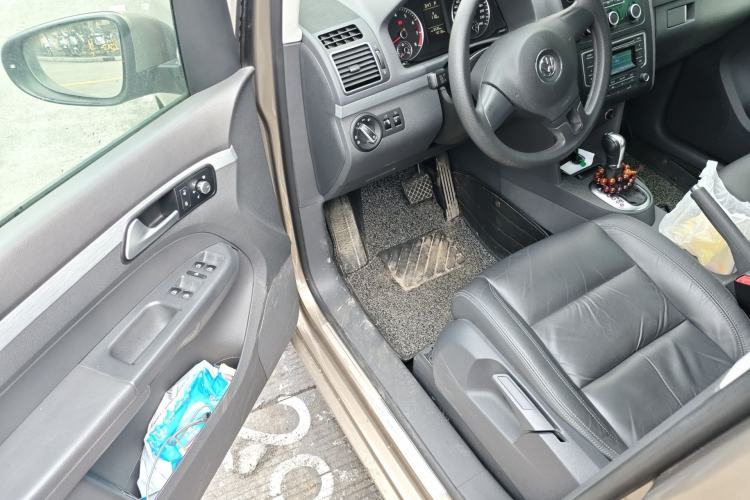 Used Volkswagen Touran 2015 1.4T DSG Comfort Edition 5 Seats Driver Seat