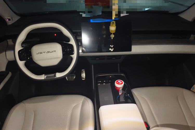 Used JETOUR Dashing 2022 1.6T DCT King MAX
