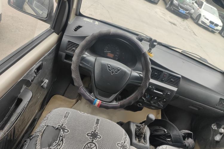 Used Wuling Rongguang 2014 1.2L S Base Model Steering Wheel