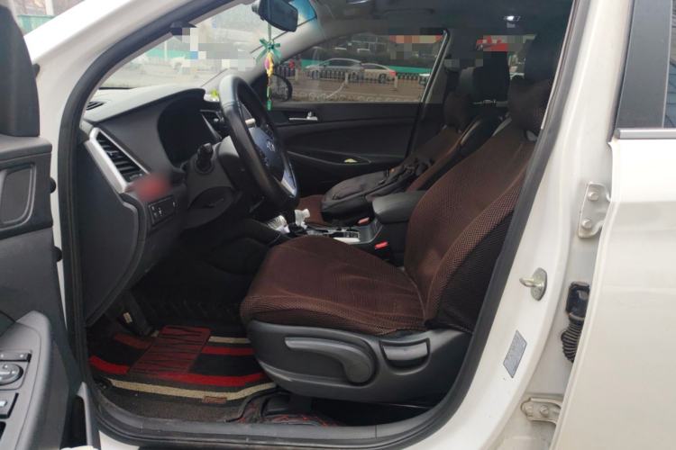 Used Hyundai Tucson 2015 1.6T Dual-Clutch Two-Wheel-Drive Smart Model
