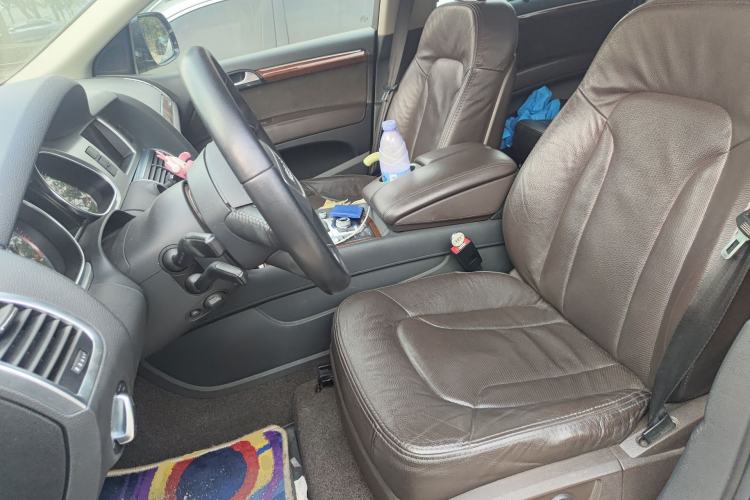 Used Audi Q7 2013 35 TFSI Comfort Model Left Front Seat