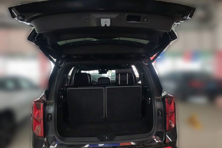 Used GAC Trumpchi GS8 2022 Dual-Engine Series 2.0TM Two-Wheel Drive Prestige Edition (7 Seats) Trunk