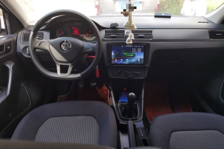 Used Volkswagen Santana 2019 1.5L Manual Fashion Edition China VI Standard
