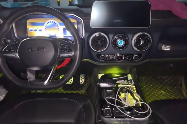 Used BAIC Off-Road BJ40 2023 2.0T Automatic Four-Wheel Drive Ring of the Tower Champion Edition
