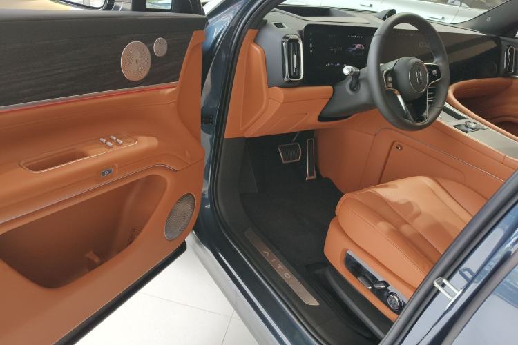 Used Hima AITO M9 2024 Range-Extended Ultra Version 42 kWh 6-Seater Model