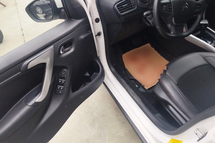 Used Citroen C3-XR 2015 1.6L Automatic Pioneer Model Driver Seat