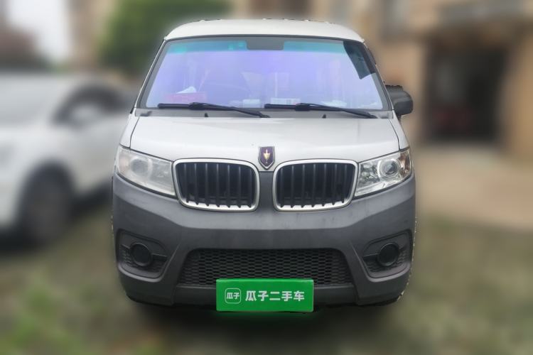 Used Jinbei Hiace X30 2020 1.5L Super-Comfortable Version China VI Standard SWC15M Front