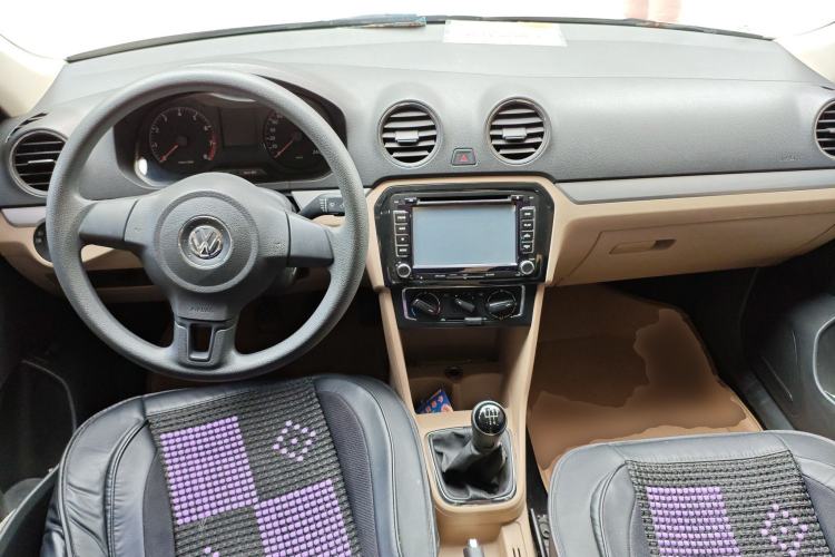 Used Volkswagen Jetta 2013 1.6L Manual Comfort Model