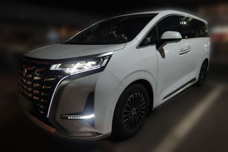 Used Denza D9 2022 DM-i 970 Four-Wheel Drive Flagship Model