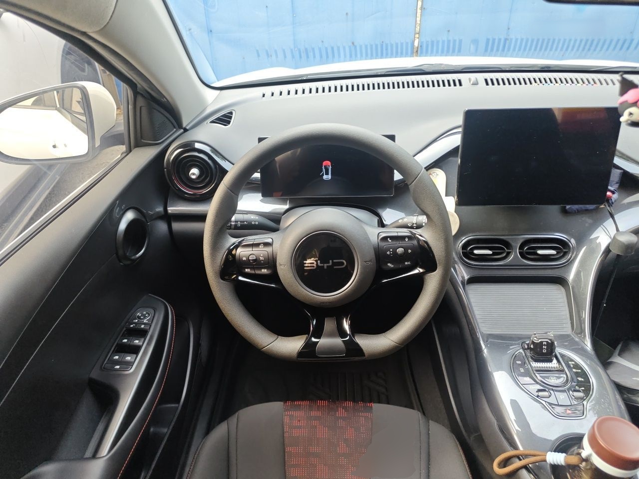 BYD e2 2024 Honor Edition Comfort Model — снимка 10