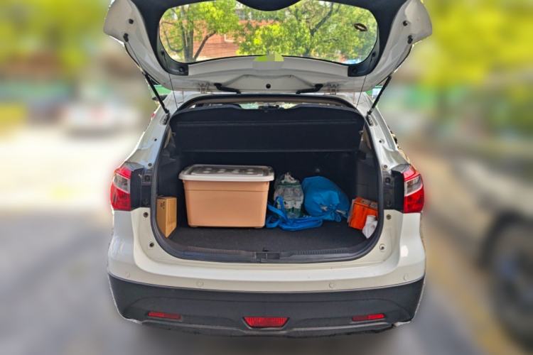 Used Suzuki S-Cross 2014 1.6L CVT Two-Wheel Drive Entry Model
