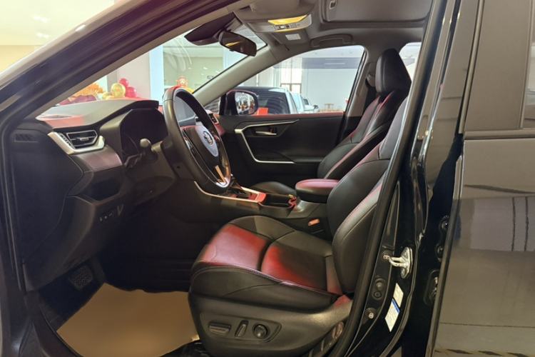 Used Toyota Wildlander 2022 2.0L CVT Four-Wheel Drive Luxury Edition