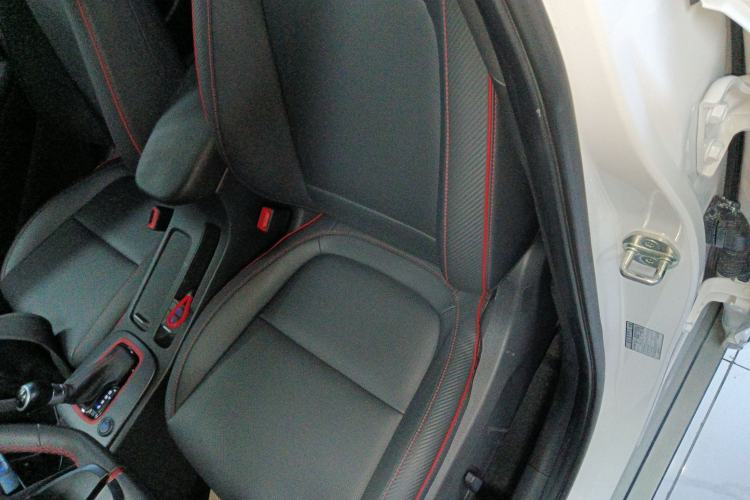 Used Hyundai ENCINO 2018 1.6T Dual-Clutch ZhiPao Edition China V Standard Left Front Seat