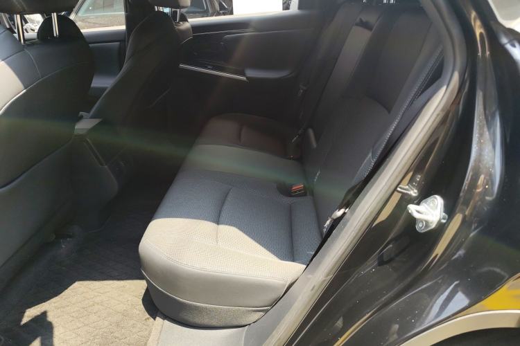 Used Toyota FAW bZ4X 2022 Two-Wheel-Drive Long-Range JOY Edition Left Rear Seat