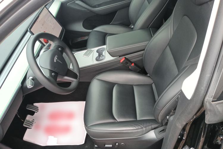 Used Tesla Model Y 2023 Rear-Wheel-Drive Version