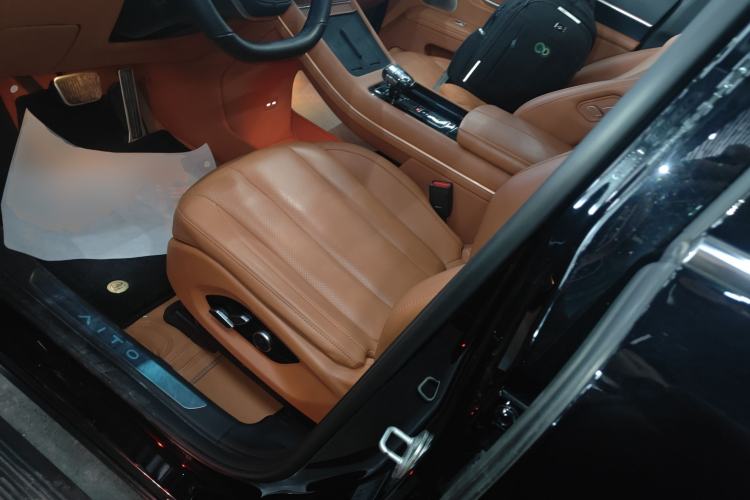 Used Hima AITO M7 2024 1.5T Intelligent Driving Rear-Drive Pro Version 5 Seats
