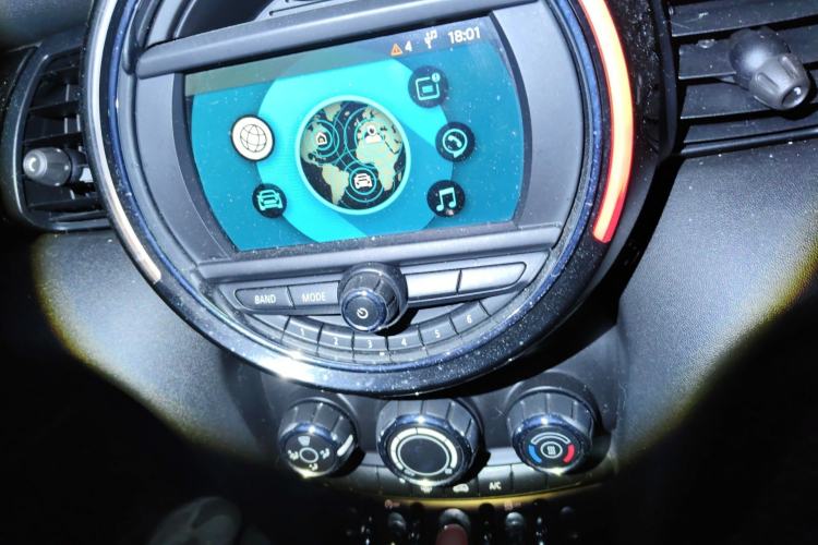 Used MINI 2018 1.5T ONE PLUS Audio And AC Panel