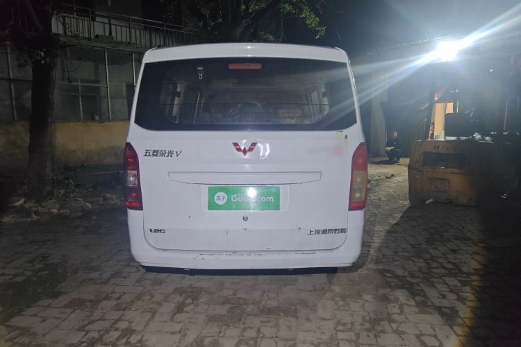 Used Wuling Rongguang V 2015 1.2L Standard Version Rear