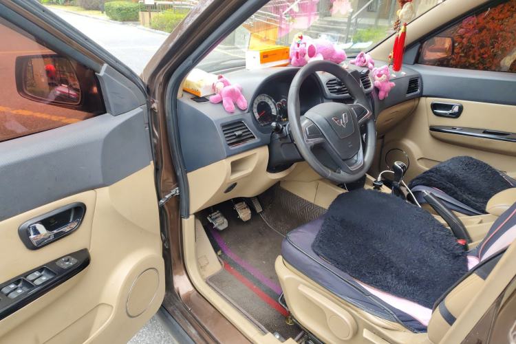 Used Wuling Hongguang 2013 1.5L S Comfort Model