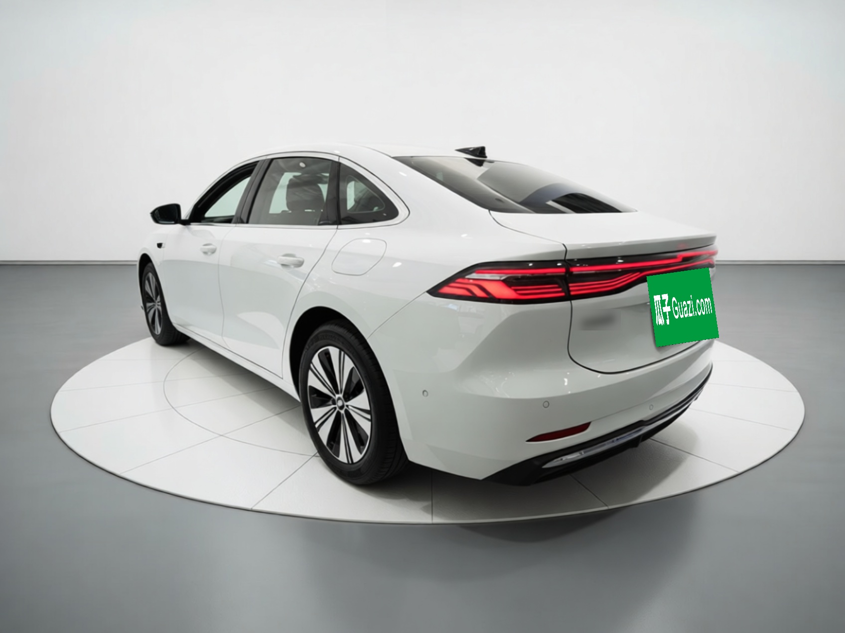 Geely Galaxy A7 2025 Model EM-i 150km Exploration+ Edition — снимка 4