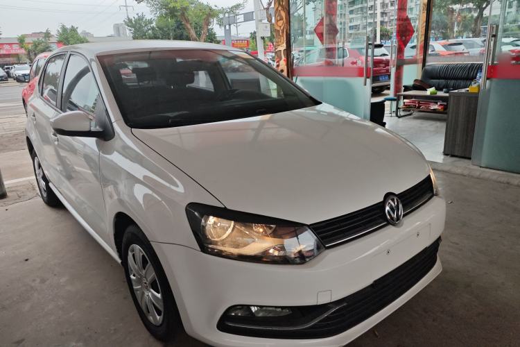 Used Volkswagen Polo 2016 1.4L Manual Fashion Model